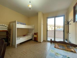 Private Rooms 2 - City & Mountain Views & Free Parking & WiFi - 2