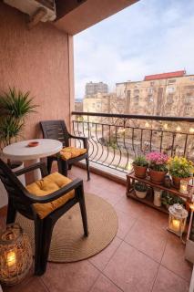 Blue Apartment-Private Parking - 8