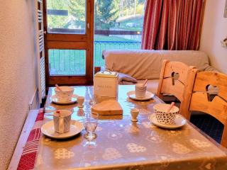 Studio ski aux pieds avec balcon, 4 pers - 7