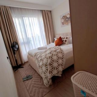 Executive 2BR Apartment 17th floor with Views, Pool, Gym & Restaurant in Westlands - 3