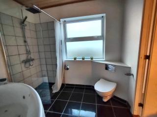 Charming Villa in Peaceful Hoyvik - 2