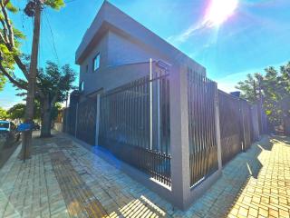 Modern Apt 03 | 1 Suite • 10 min from Attractions - 1