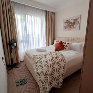 Executive 2BR Apartment 17th floor with Views, Pool, Gym & Restaurant in Westlands - 1