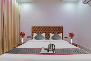 Townhouse Hotel Spotlight - 6