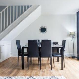 Central Sunderland - Sleeps 7 - House - Parking - 6