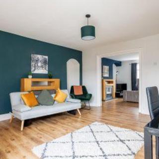 Central Sunderland - Sleeps 7 - House - Parking - 4