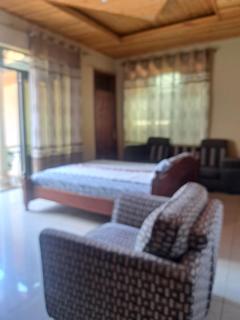 Laurazvillahomestay - 4