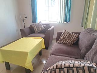 Laurazvillahomestay - 2