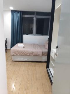 TheTaragon suite service apartment - 7