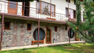 Restland Dilijan Family Hotel - 9