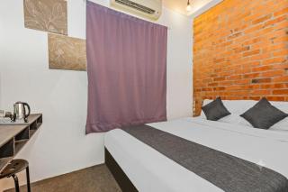Hotel Six Seven Near Taming Sari Formerly Zzz Hotel - Malakka - 1