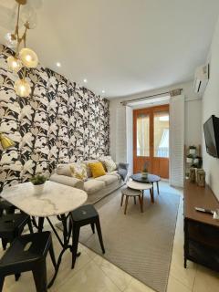 Apartamento céntrico con 3 habitaciones y 2 baños - 1