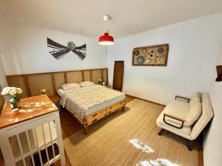 Traditional Romania Bedroom - Bucarest - 0