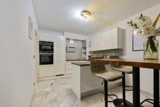 Your Secret Longstay at Josefstadt - 3BR Apartment with Parking - City Centre - 4