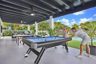 Pool Oasis - Near Dolphin Mall & MIA Games BBQ - 8