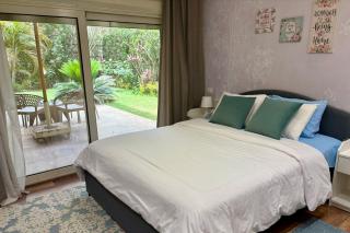 Top-rated 1BR with Private Garden in Compound - only families & single travelers - 3