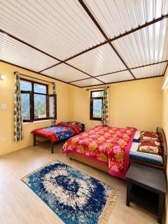 Snow Drop Homestay - 4