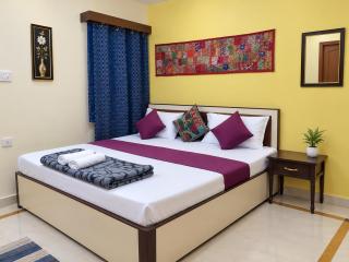 Family Fort Home Stay - 8