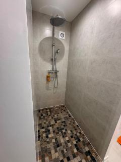 Suite privée avec jacuzzi - 3