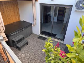 Suite privée avec jacuzzi - 1