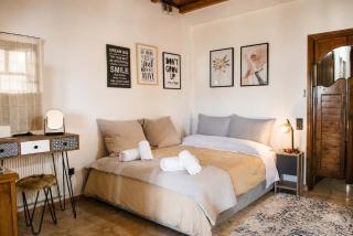 Stathohouse - Peaceful Balcony Retreat in Filiatra - 6