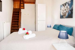 Stathohouse - Peaceful Balcony Retreat in Filiatra - 1