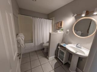 Evergreen Bed & Breakfast - 3