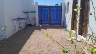 One bedroom in a cozy garden near Sina Market - 2
