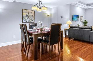 Sunny Summer Magic - Stay in TownHome by Disney - 9