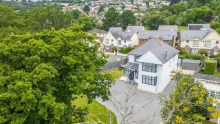 Greenacre - Close to beaches with Hydropool spa - 1