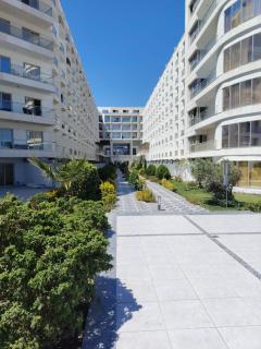 Ein Zimmer mit Dusche und großer Terrasse direkt am Meer - 3