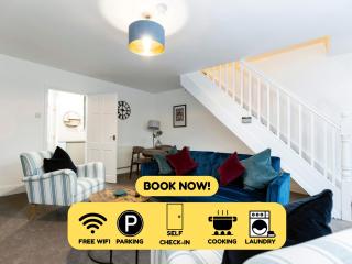 The Cosy Pavilion Stylish 2BR with Free Street Parking - 0