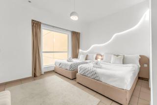 Perfect Dubai Eye & Sunset View w Early Check In and Late Check Out Facility w JBR Beach Access - 7
