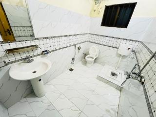 White Rose Guest House - 6