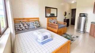 High Suites Tagaytay - Tagaytay Staycation - 1