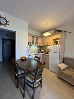 Cozy studio apartment, 42 m, Center of Pomorie - 8