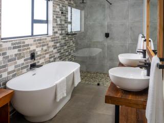 Ranch River Lodge - 2