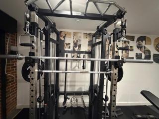 The Scholars Nest Luxury Loft Gym Parking WiFi - 2