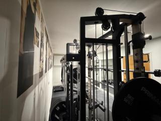 The Scholars Nest Luxury Loft Gym Parking WiFi - 1