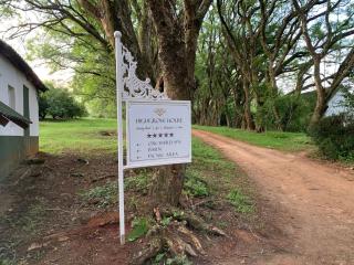 Secluded Chalet Retreat near Kruger Park, Luxury Meets Nature, Farm living - 0