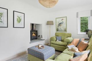 Bramblewood - Cosy chic, hot tub, close to beach - 1