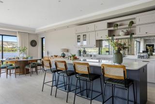 Gable View - Luxury Riverside Sanctuary - 3