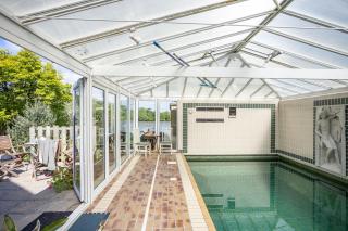 Water Edge House & Boathouse - With Swimming Pool - 9