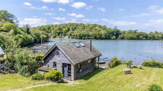 Water Edge House & Boathouse - With Swimming Pool - 8