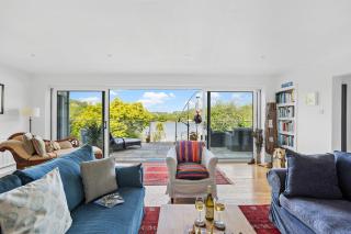 Water Edge House & Boathouse - With Swimming Pool - 5