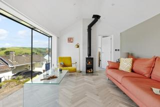 The Bridge - Architect Designed Luxury with Panoramic - 8