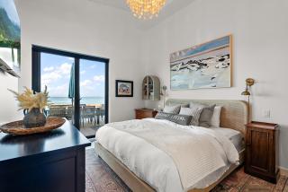 Saratoga Beachfront Villa - 4