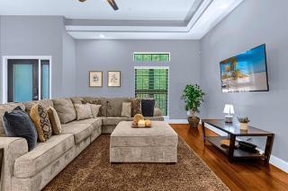 Sunny Summer Deals - Renovated TownHome by Disney - 0