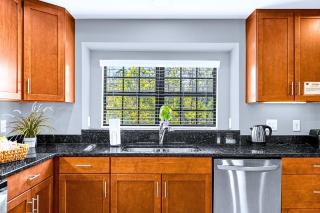 Sunny Summer Deals - Renovated TownHome by Disney - 1