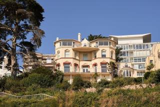 Bayfort Sea Studio - Comfortable Couples Retreat with Stunning Coastal Views - 9